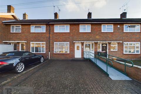 Tilgate, Crawley 3 bed terraced house for sale