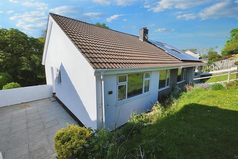 Penryn TR10 3 bed bungalow for sale