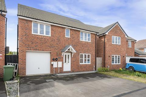 Curtiss Close, Wantage, OX12 5 bed detached house for sale