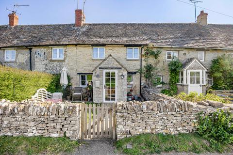 Ballingers Row, Chedworth... 1 bed terraced house for sale