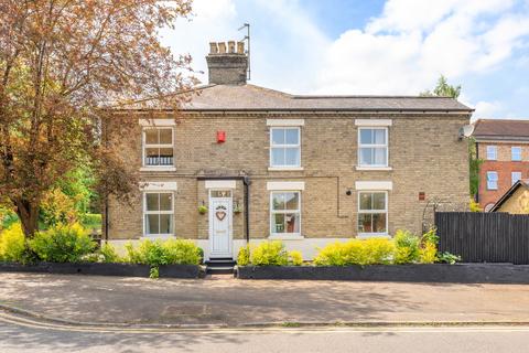 Bowthorpe Road, Norwich 3 bed terraced house for sale
