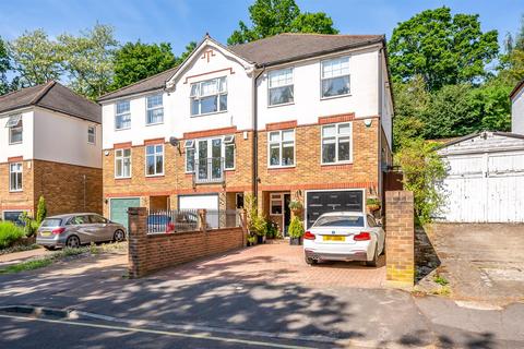 Madeira Avenue, Shortlands, BR2 4 bed townhouse for sale
