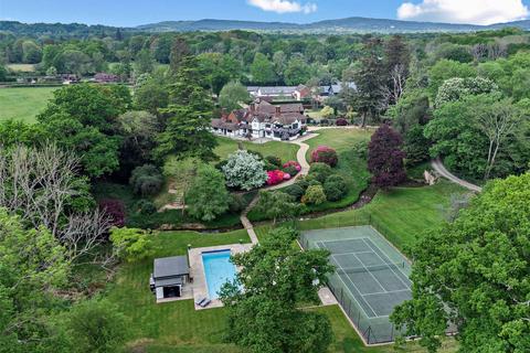 Standon Lane, Dorking, Surrey, RH5 6 bed detached house for sale