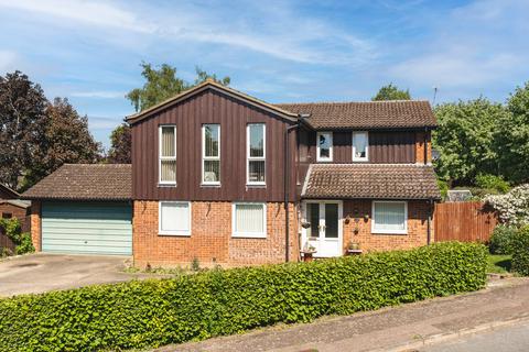 Aubreys, Letchworth Garden City, SG6 6 bed detached house for sale