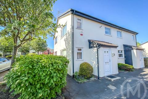 Snowdon Close, Blackpool, FY1 5AZ 1 bed house for sale