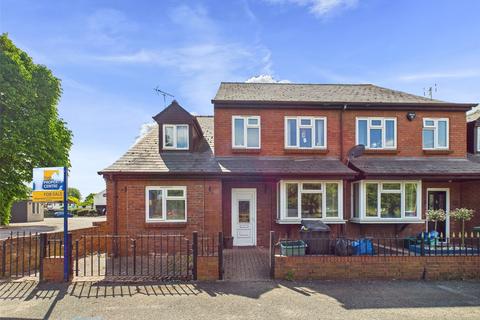 Tewkesbury Road, Longford... 6 bed semi