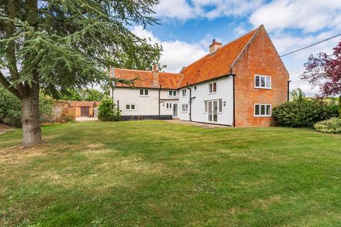 Fersfield Road, Norwich NR16 4 bed detached house for sale