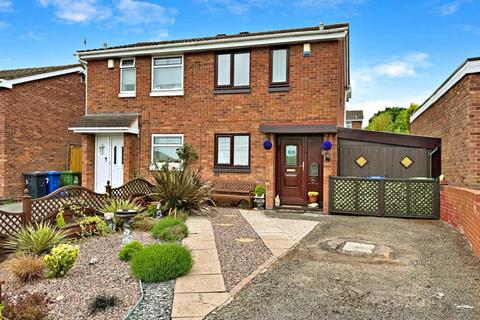 Grassholme, Wilnecote, Tamworth 2 bed semi