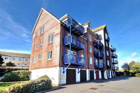 Corscombe Close, Weymouth 2 bed apartment for sale