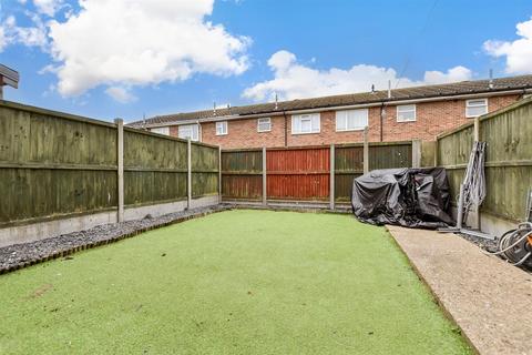 Love Street Close, Herne Bay CT6 3 bed terraced house for sale