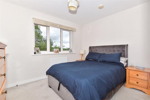 Parks Road, Maidstone ME17 4 bed detached house for sale