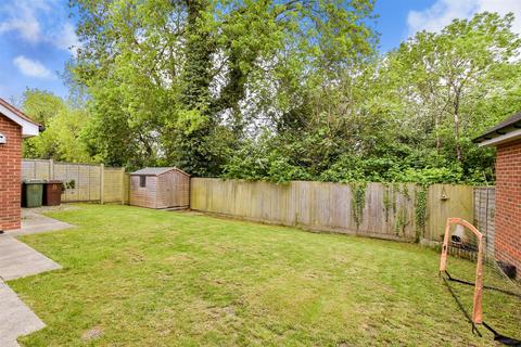 Parks Road, Maidstone ME17 4 bed detached house for sale
