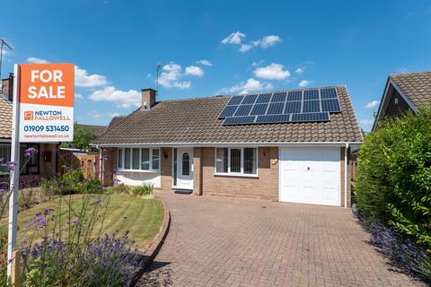 Pine Tree Close, Worksop, S80 4 bed detached bungalow for sale