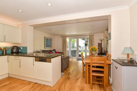 Parkway, Dorking RH4 4 bed semi