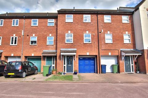 Barton Mews, Tewkesbury 3 bed terraced house for sale