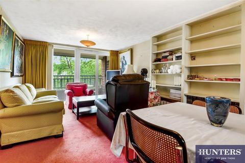 Edith Terrace, London 2 bed apartment for sale