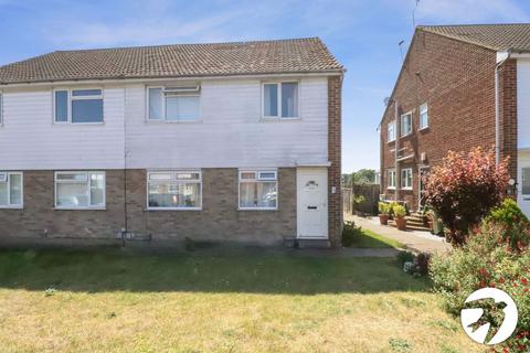 Tyeshurst Close, London, SE2 2 bed maisonette for sale
