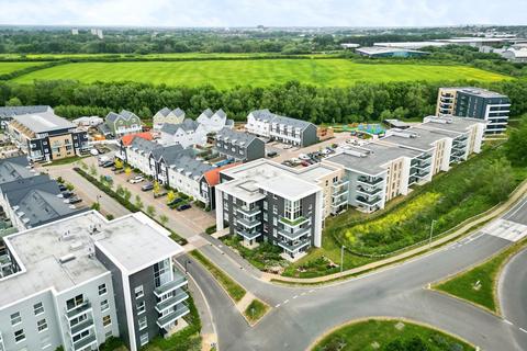 Fairhaven Drive, Reading RG2 3 bed apartment for sale