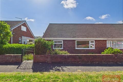 Weaponness Valley Road, Scarborough 2 bed semi