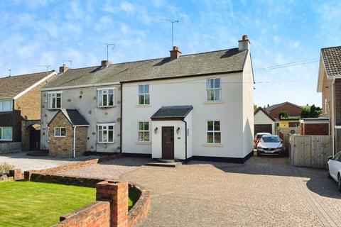 High Street, Saltney, Chester... 3 bed semi