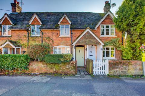 The Borough, Crondall, Farnham 2 bed end of terrace house for sale