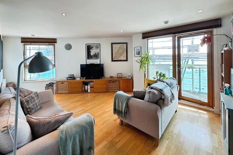 Magellan House, Armouries Way 2 bed apartment for sale