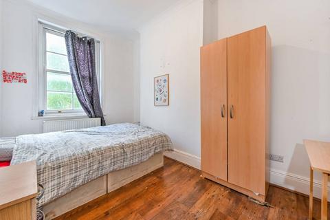 Pratt Street, Camden Town, London, NW1 2 bed flat for sale