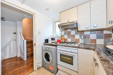 Pratt Street, Camden Town, London, NW1 2 bed flat for sale