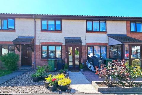 Plumpton Avenue, Hereford HR4 2 bed terraced house for sale