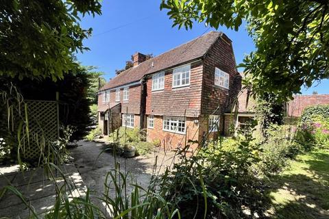 High Street, Yalding 4 bed detached house for sale