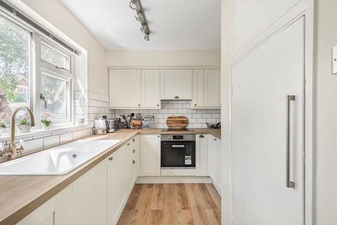 Woodlands Road, Isleworth TW7 2 bed flat for sale
