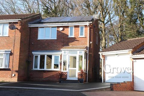 Heathy Farm Close, Birmingham 3 bed semi