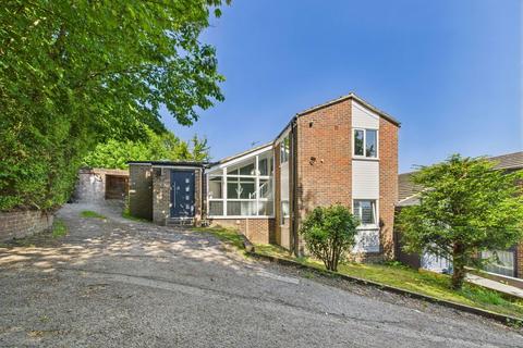 Delfryn, Portslade 3 bed link detached house for sale