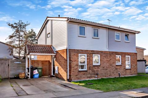 Burlington Court, Basildon SS13 3 bed semi