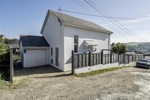 Grange Road, Bideford 3 bed detached house for sale