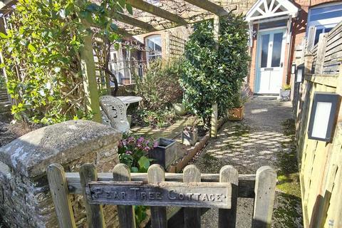 Fairmont Terrace North Road Sherborne 3 bed terraced house for sale