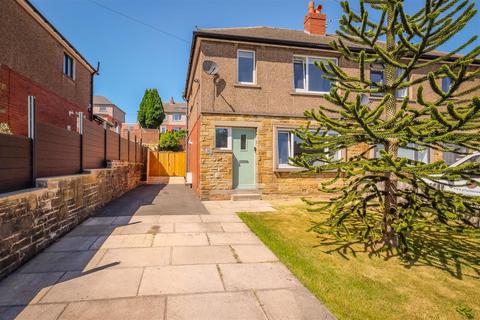 Birchington Avenue, Birchencliffe... 2 bed semi