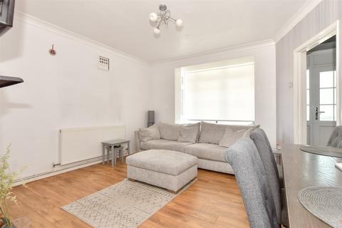 Romford Road, South Ockendon RM15 2 bed terraced house for sale