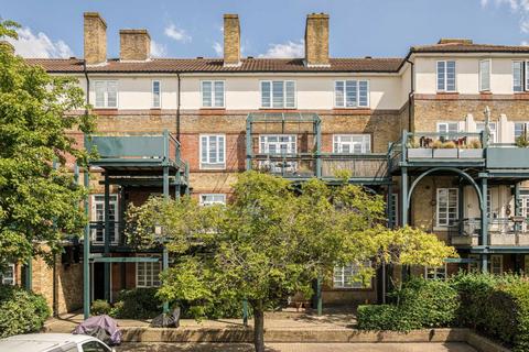 Timbrell Place, London SE16 2 bed flat for sale