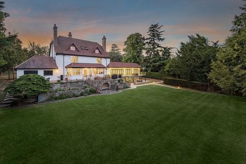 Furze Hill, Purley CR8 7 bed detached house for sale