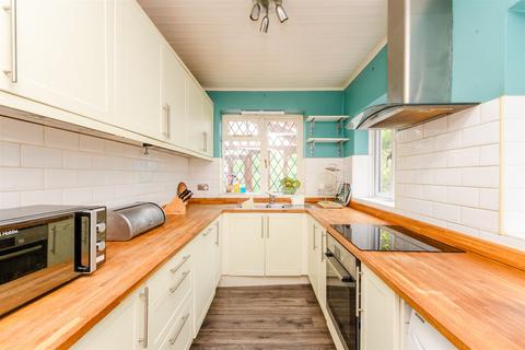 Haig Avenue, Rochester, Kent 3 bed semi