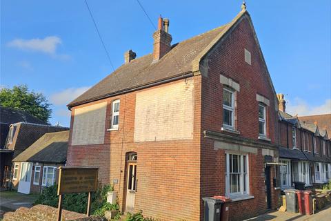Bepton Road, West Sussex GU29 2 bed apartment for sale