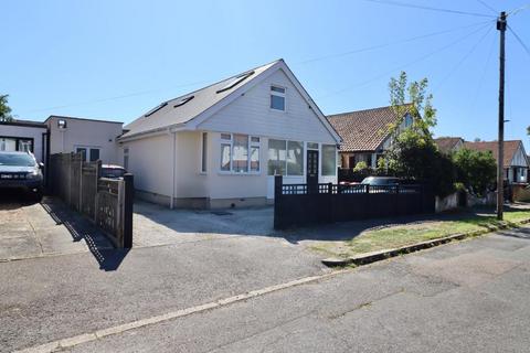 Ivanhoe Road, Herne Bay, Kent, CT6 6EQ 4 bed detached house for sale
