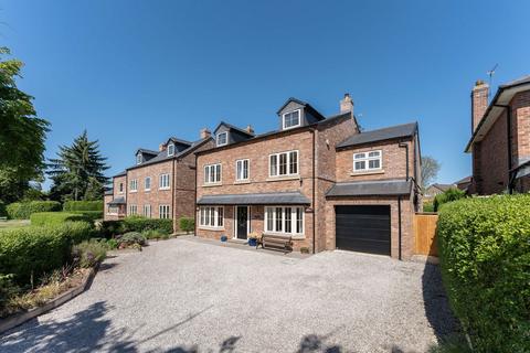 Main Street, York YO26 5 bed detached house for sale