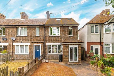 Priory Road, Hampton TW12 3 bed house for sale