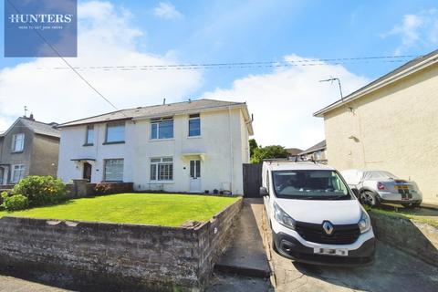 Duffryn Crescent, Llanharan, Pontyclun 3 bed semi