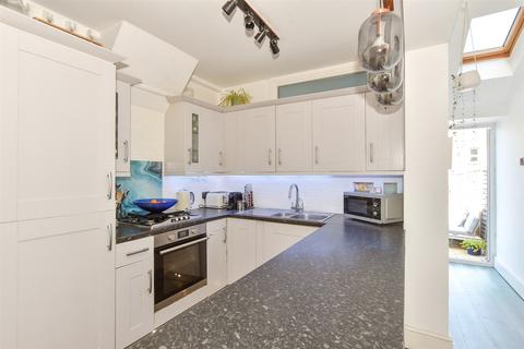 Rounton Road, Waltham Abbey, Essex 3 bed terraced house for sale