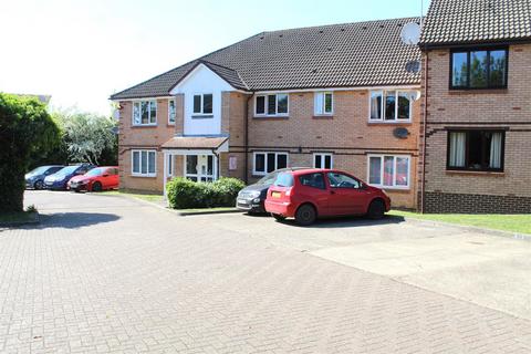 Bornedene, Potters Bar EN6 2 bed apartment for sale