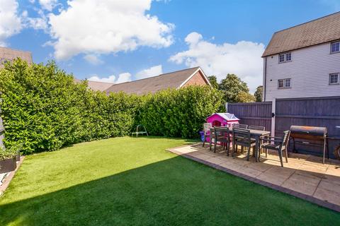 Thomas Road, Aylesford ME20 4 bed detached house for sale