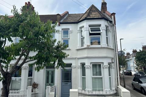 Aslett Street, Wandsworth, London, SW18 1 bed flat for sale